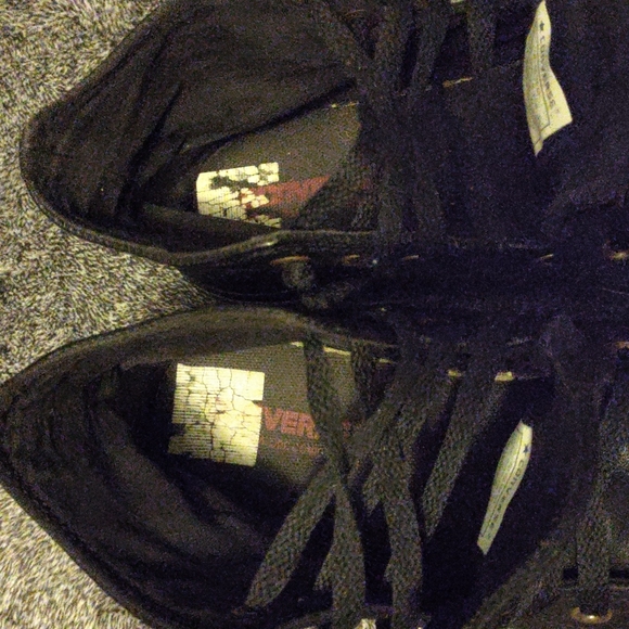 Prelove Unisex Converse Chuck Taylor All Star Leather Shoe's. - Picture 5 of 6